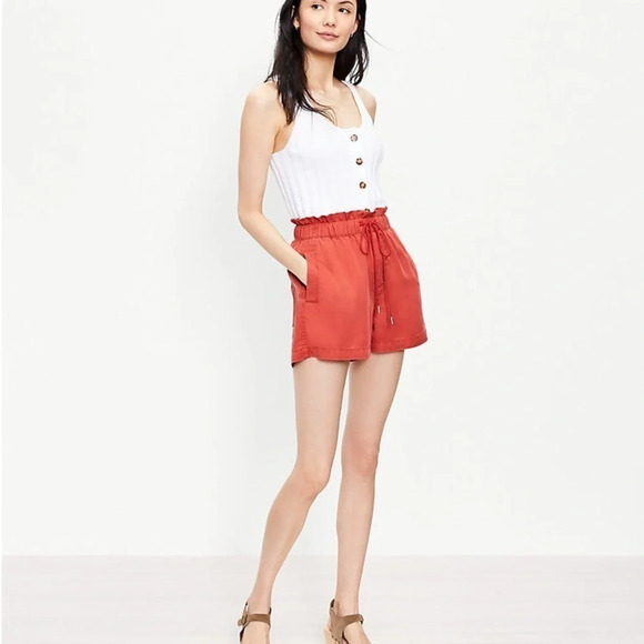NWOT LOFT Pull On Shorts in Soft Twill - Picture 9 of 9